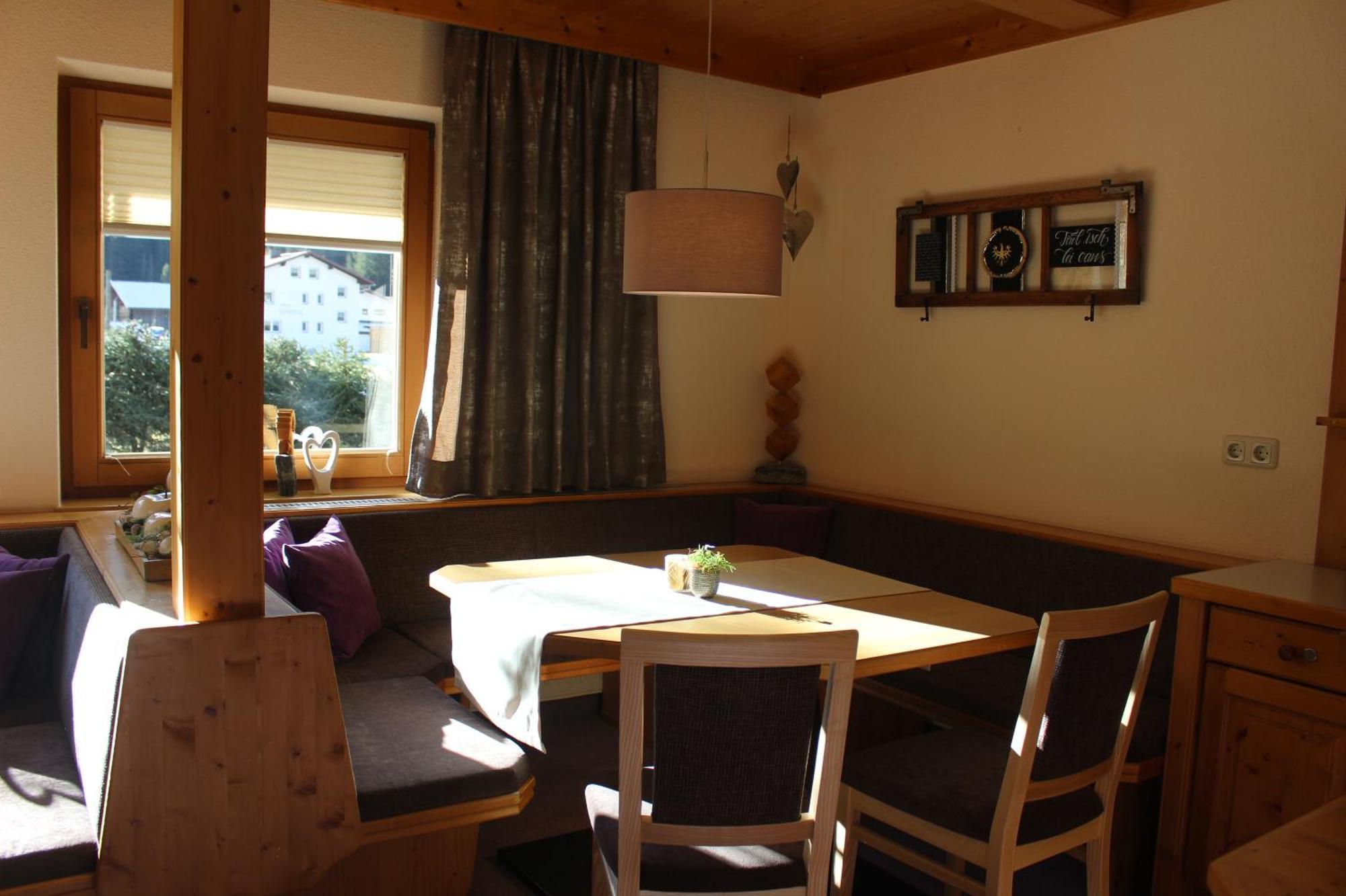 Apartamento Haus Astoria Sankt Leonhard im Pitztal Exterior foto
